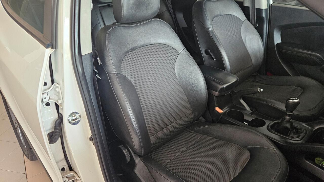 Hyundai iX35 1.7 CRDi 2WD Xpossible