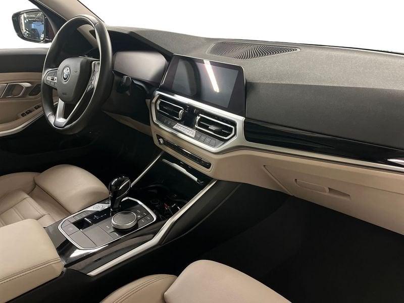 BMW Serie 3 330e xDrive Touring Sport