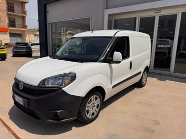 Fiat Doblò 1.6 MJT 105CV 3 posti *gancio*