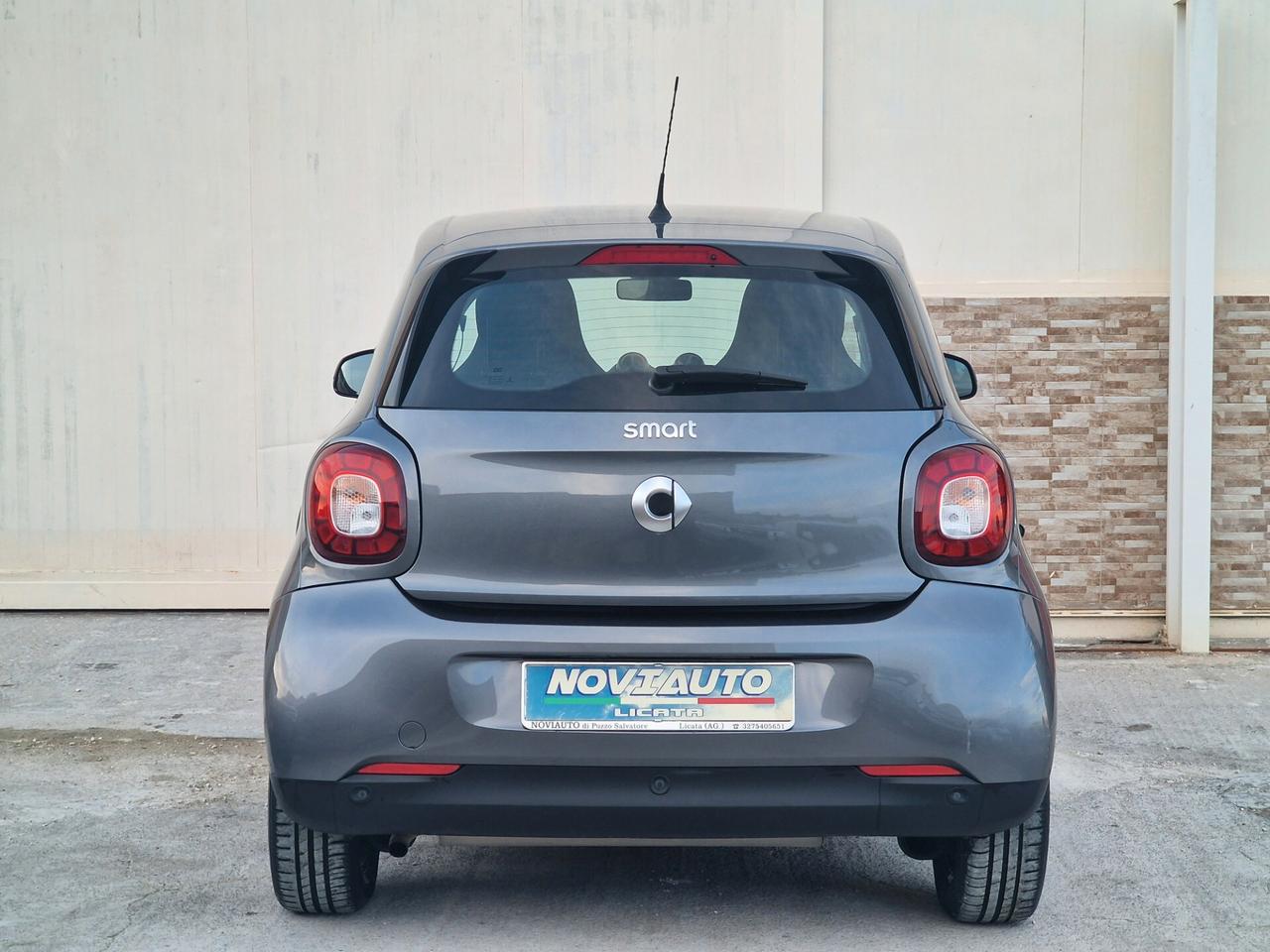 Smart ForFour 900cc 90cv