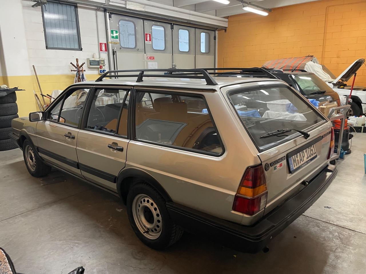Volkswagen Passat 1600 Familcar Mod. GT