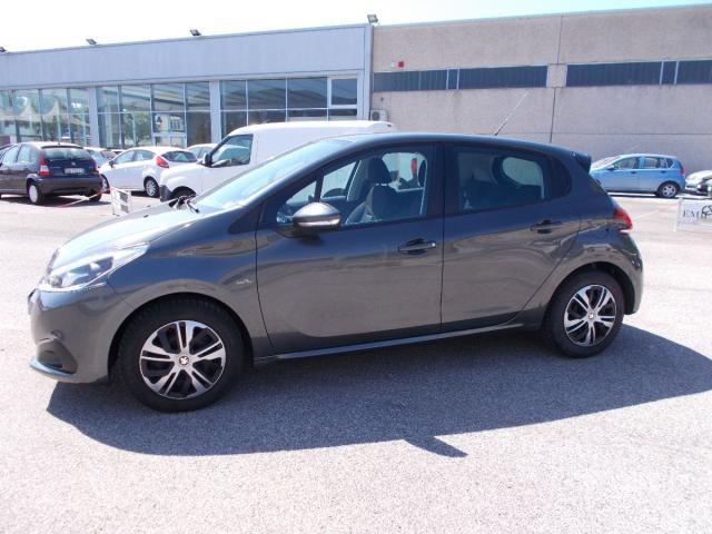 PEUGEOT - 208 - BlueHDi 75 5p. Active