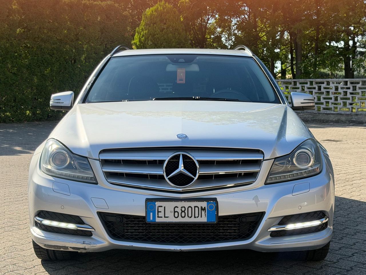 Mercedes-benz C 220 CDI BlueEFFICIENCY Avantgarde