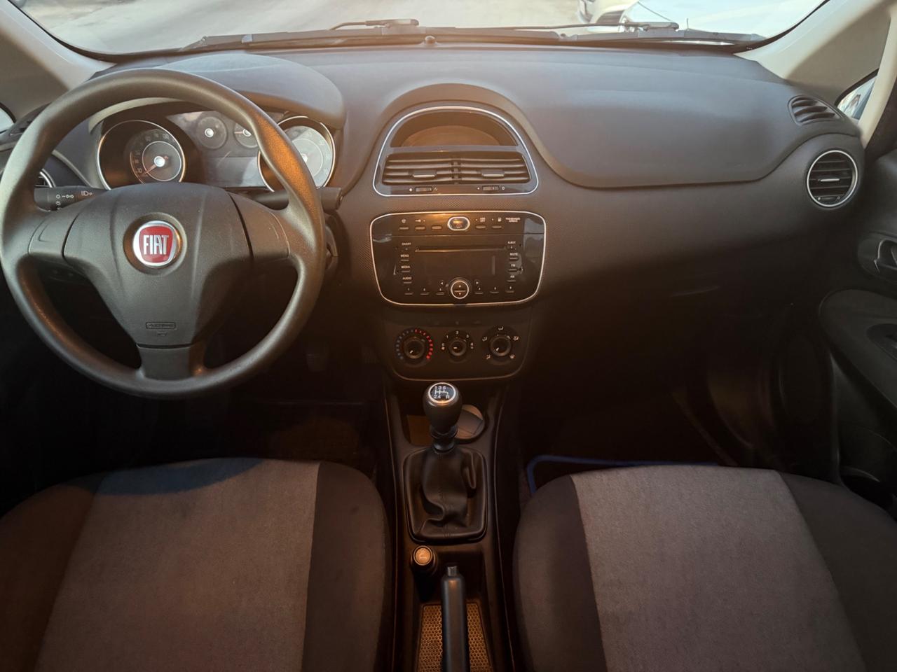 Fiat PUNTO 1.4 METANO 2016 - BELLA!