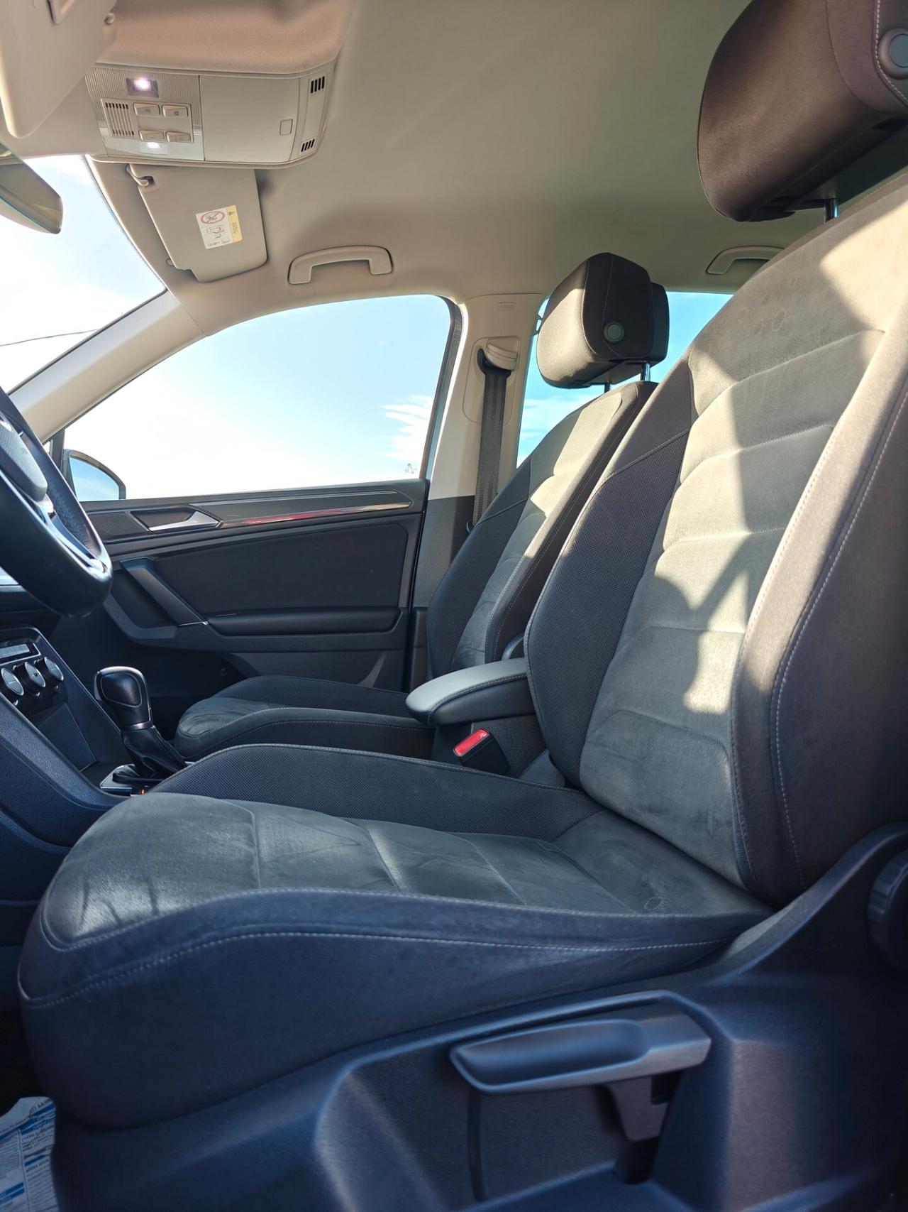 Volkswagen Tiguan 2.0 TDI SCR DSG