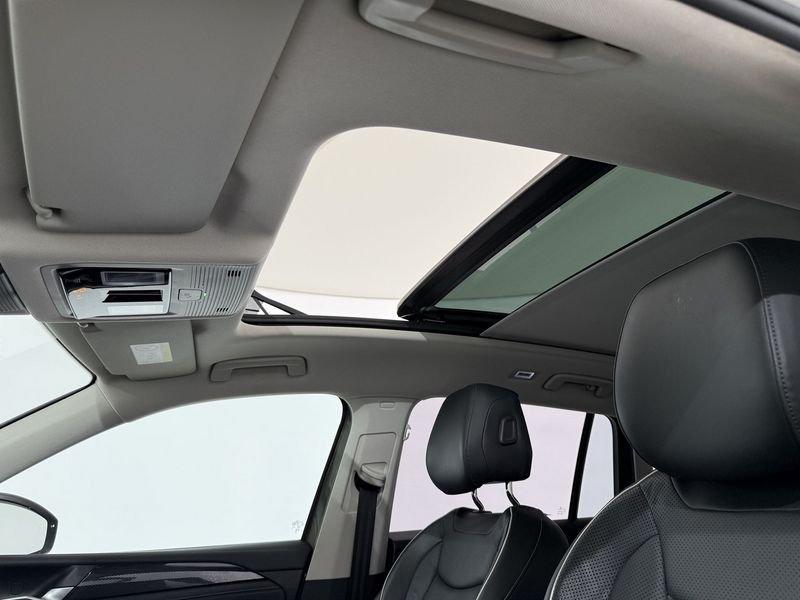 Volkswagen Tiguan Tiguan 2.0 tdi Edition Plus 150cv dsg ** TETTO PANORAMICO **