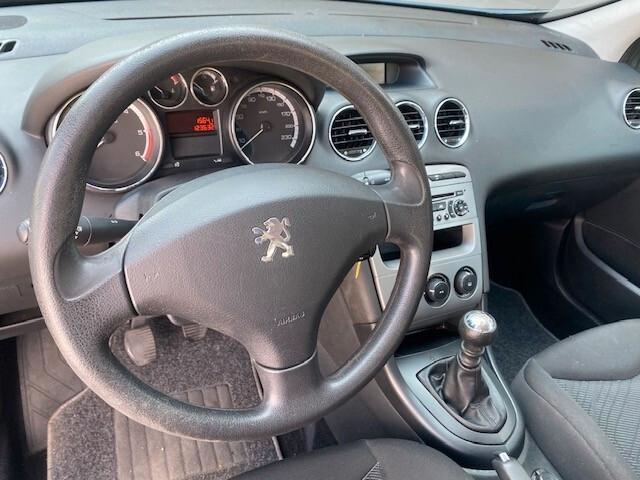 Peugeot 308 1.6 8V HDi 112CV 5p. Premium