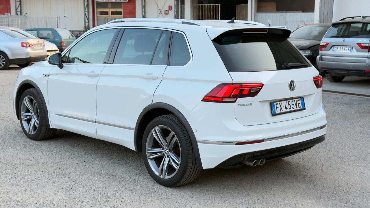 Volkswagen Tiguan 2.0 TDI SCR DSG R-Line