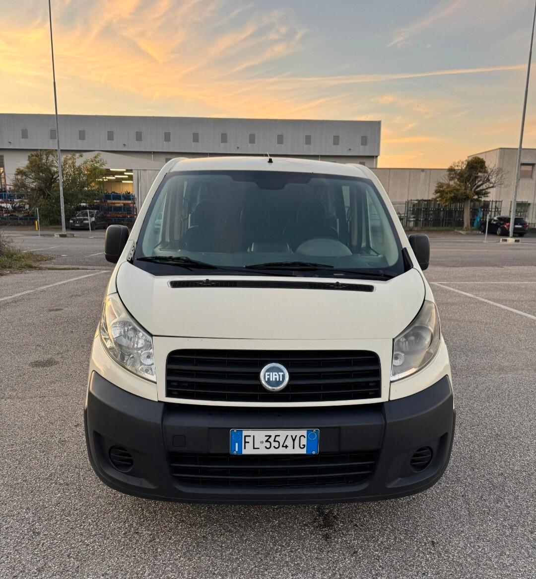 Fiat scudo 6 posti