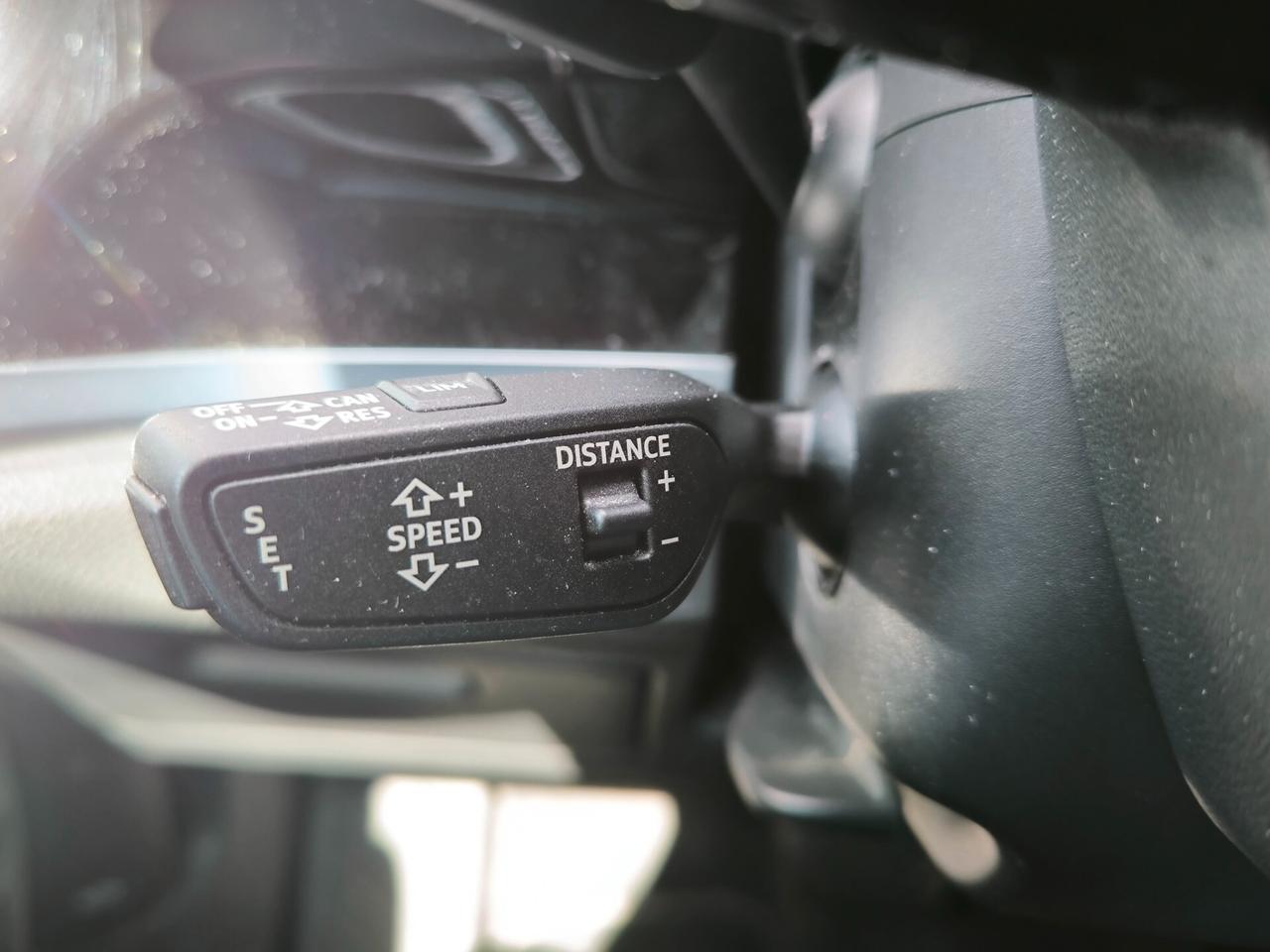 Audi Q3 40 TDI quattro S tronic Business Advanced