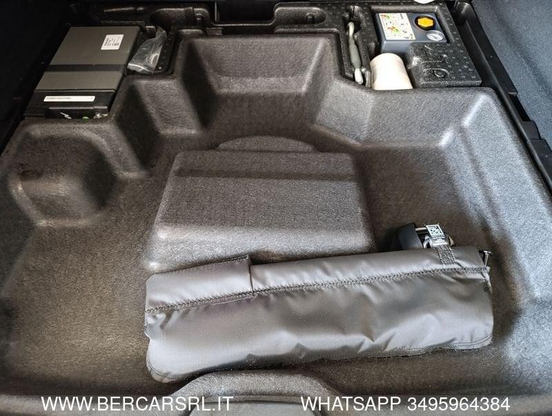 Volvo XC60 XC60 B4 (d) AWD automatico Essential