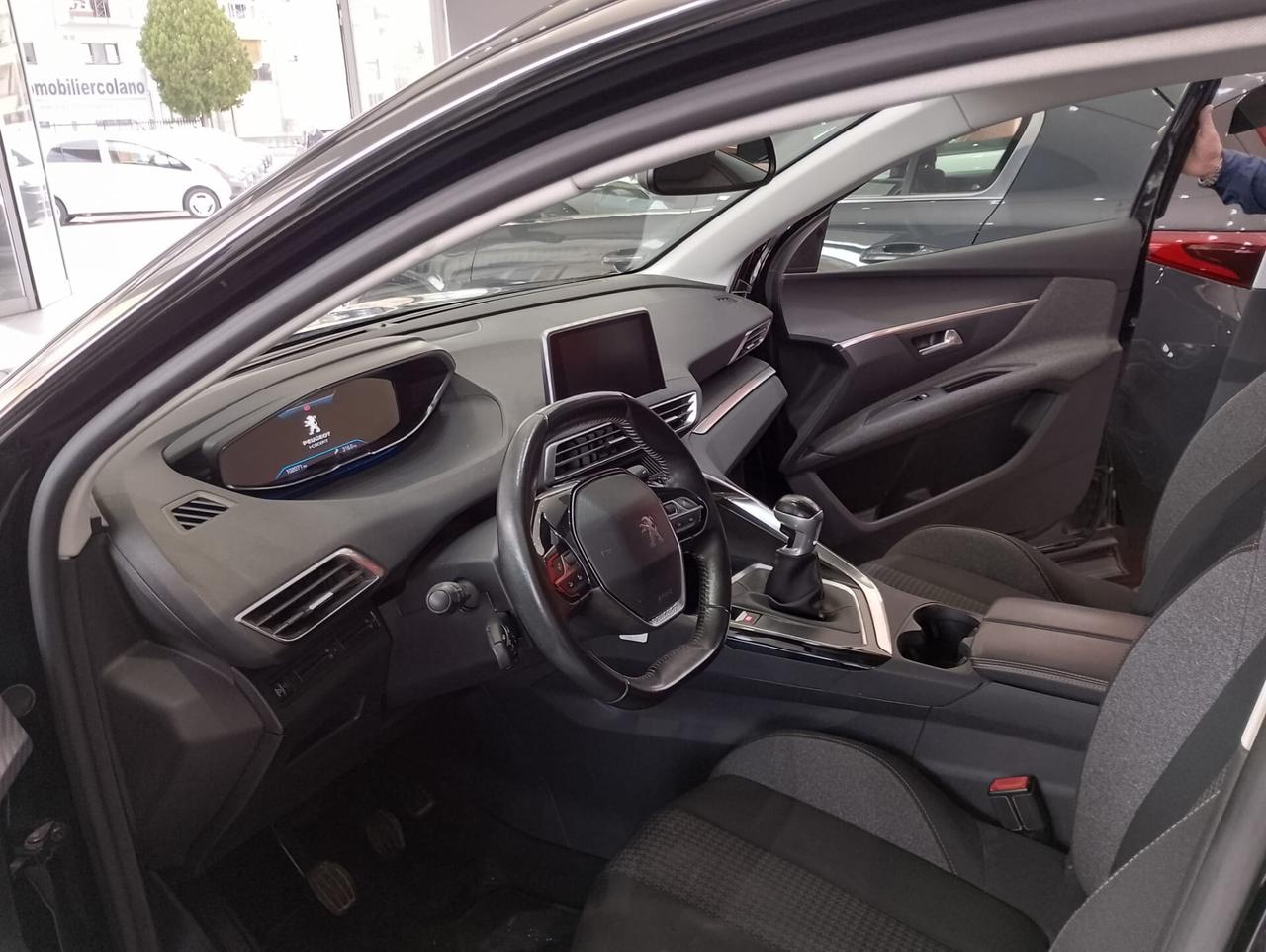 Peugeot 3008 BlueHDi 130 S&S Business