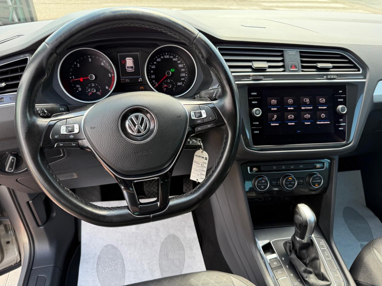 Volkswagen Tiguan 2.0 TDI DSG R-LINE EXTERIOR PACK 150CV DSG