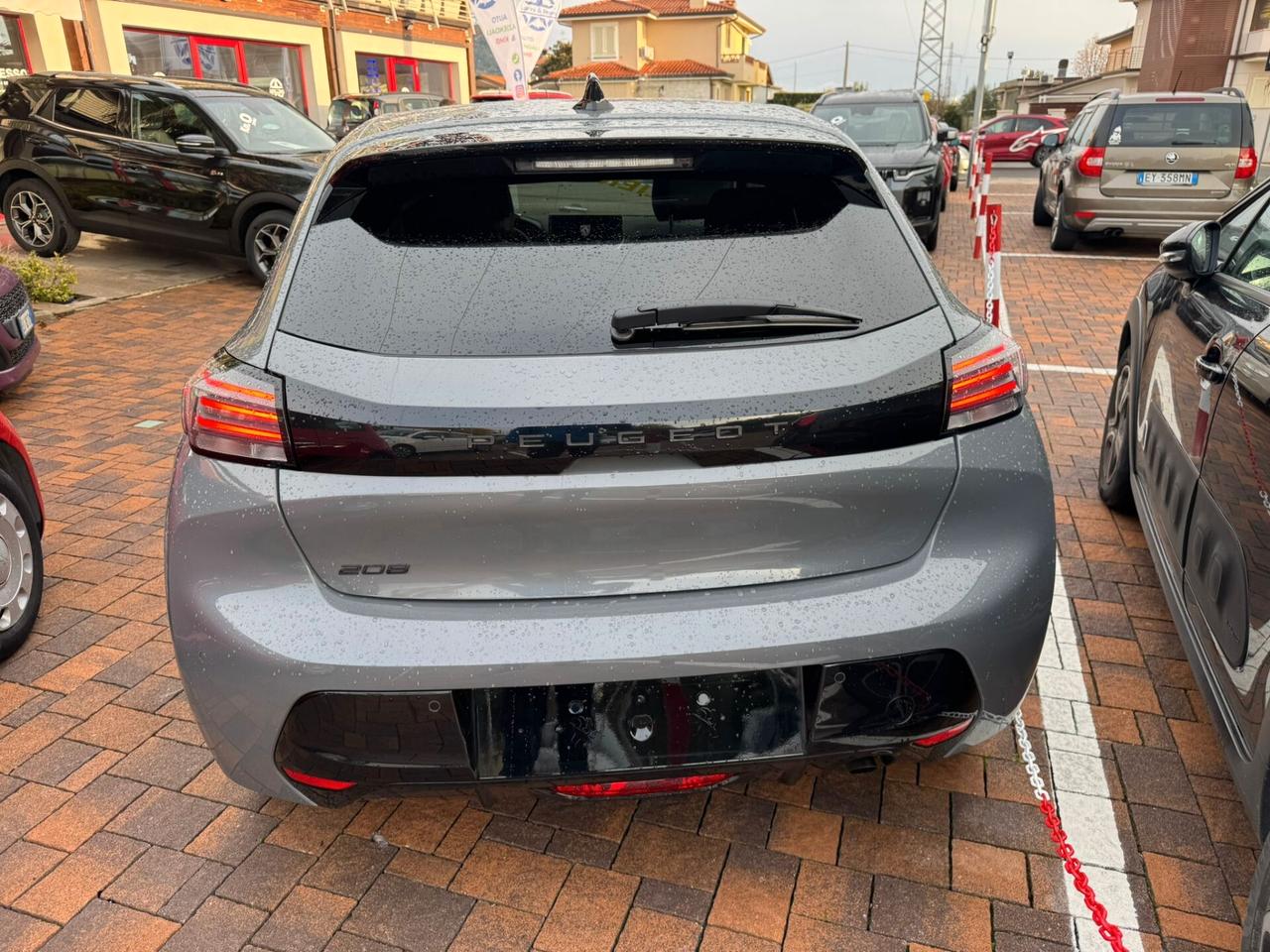 Peugeot 208 PureTech 100 Stop&Start 5 porte Allure