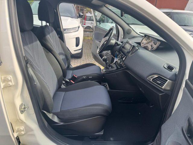 LANCIA Ypsilon 1.0 FireFly 5 porte S&S Hybrid Ecochic Gold