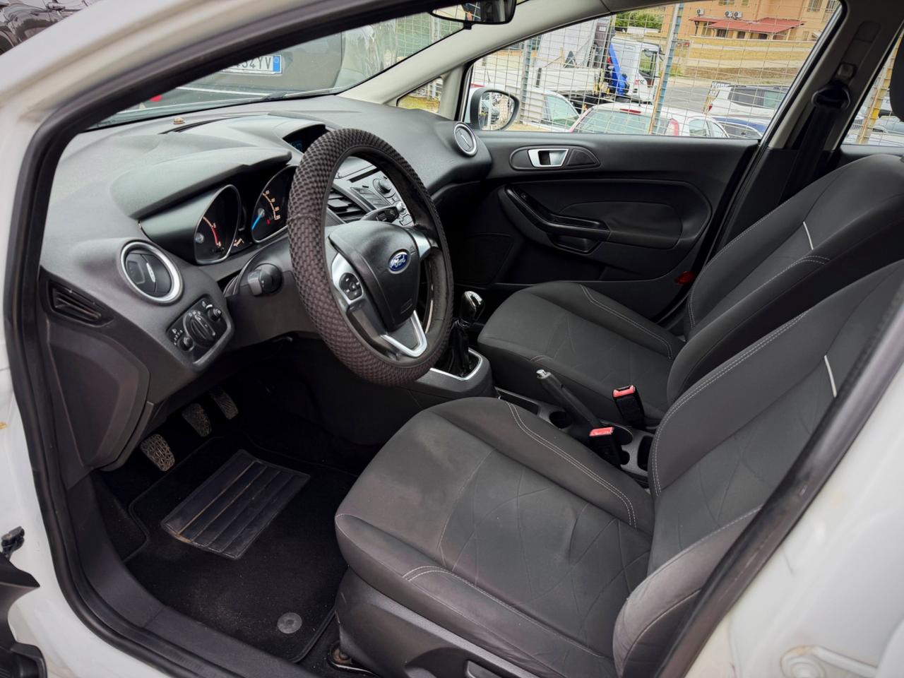 Ford Fiesta 1.5 TDCi 75CV 5 porte Titanium Garanzia 12 Mesi