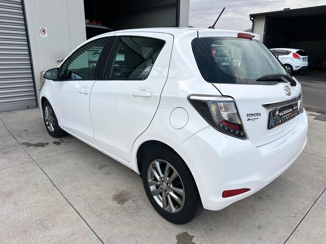 Toyota Yaris 1.4 D-4D 5 porte Lounge