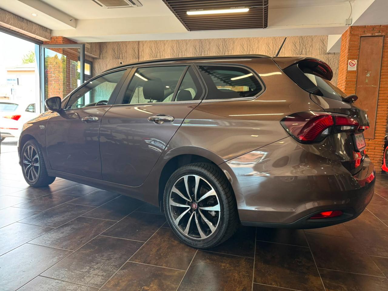 Fiat Tipo 1.6 Mjt S&S DCT SW S-Design