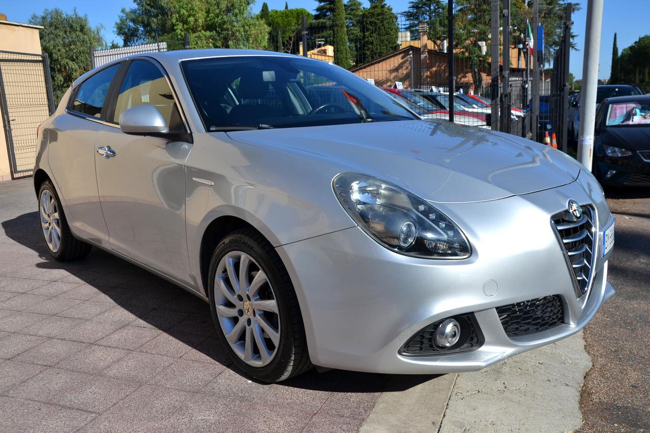 Alfa Romeo Giulietta 1.6 JTDm-2 105CV DISTINCTIVE **DISTRIBUZIONE OK**