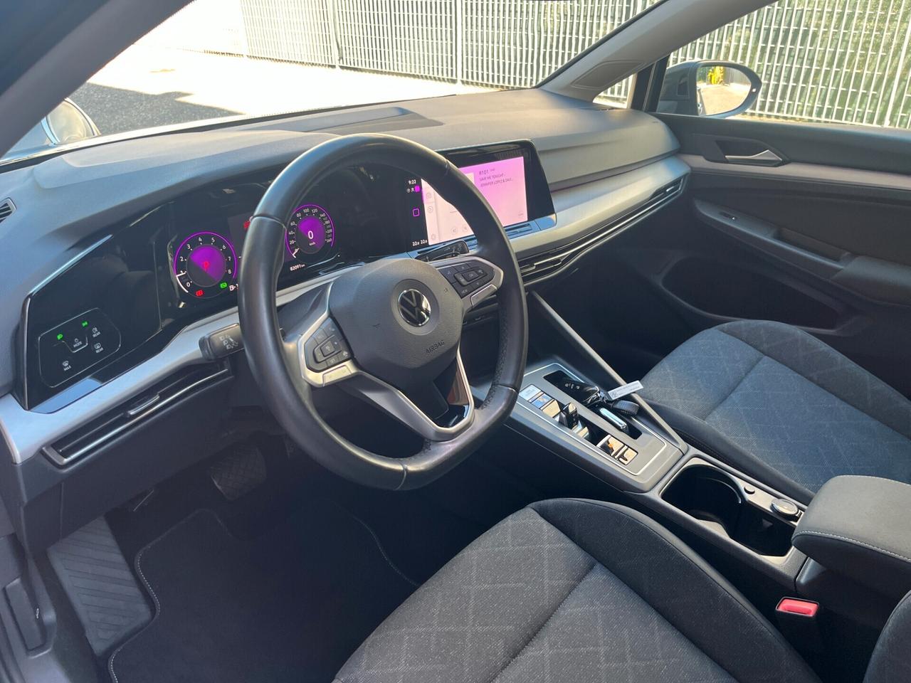 Volkswagen Golf 1.0 TSI EVO Life DSG