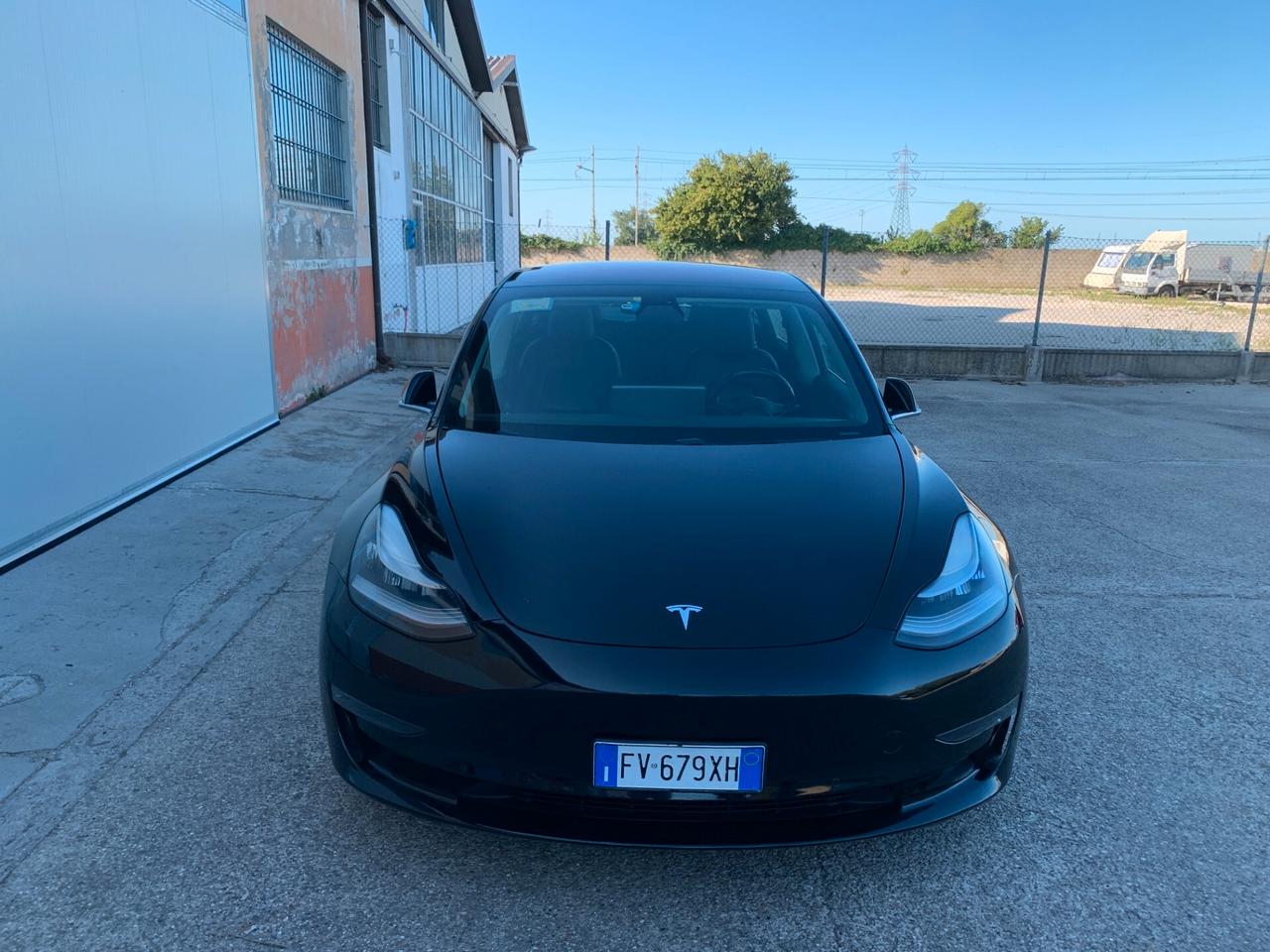 Tesla Model 3 Long Range Dual Motor AWD