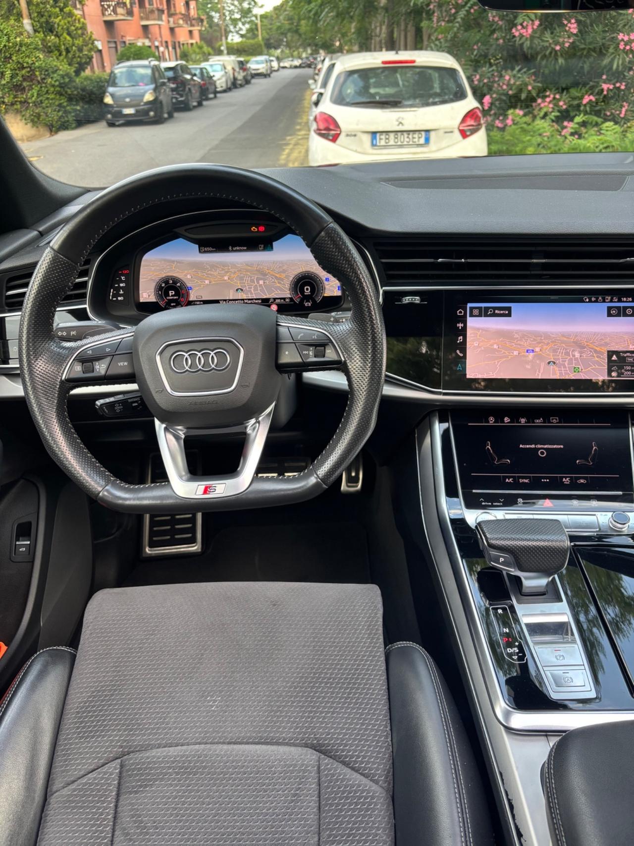 Audi Q8 50 TDI FULL OPTIONAL
