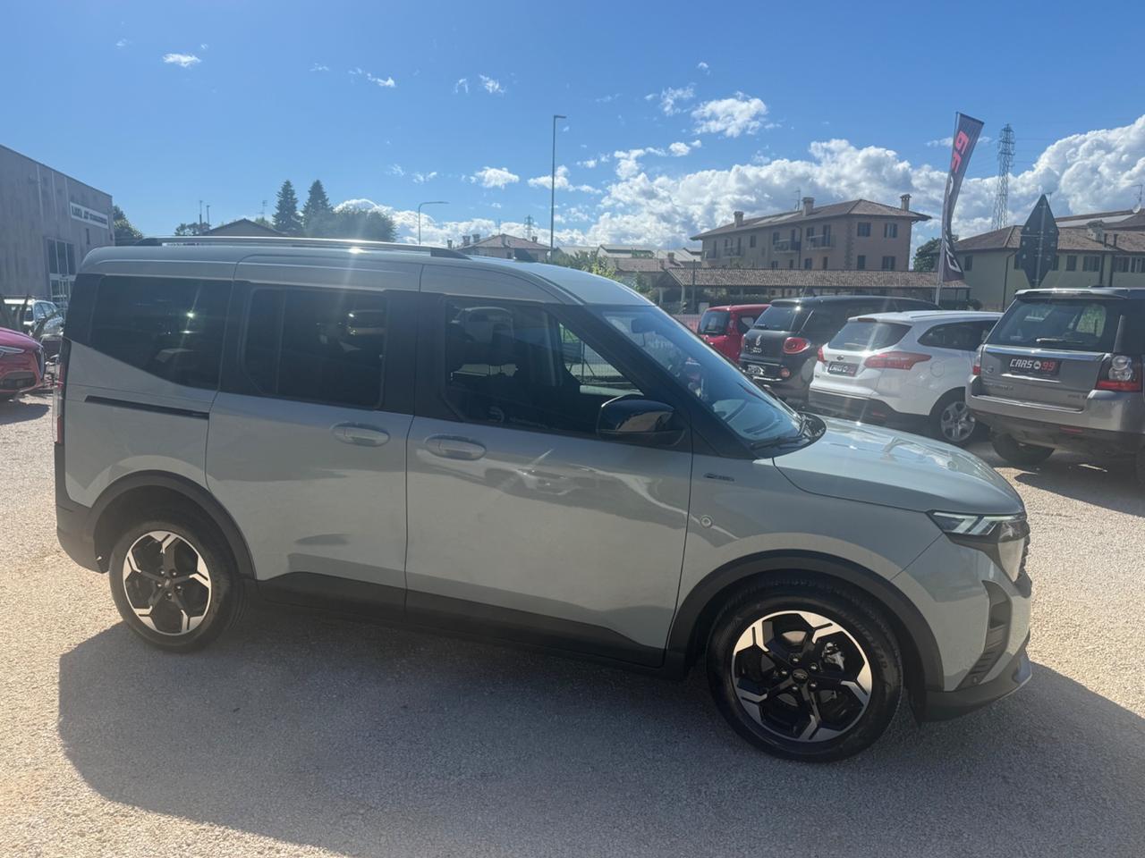 Ford Tourneo Courier 1.0 EcoBoost Powershift Active