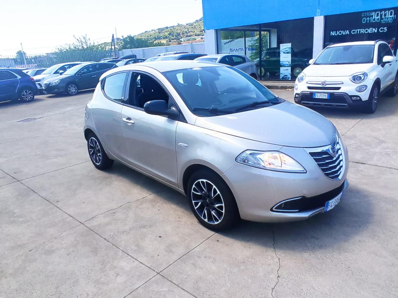 Lancia Ypsilon 1.3 MJT 16V 95 CV 5 porte S&S Gold MOTORE NUOVO