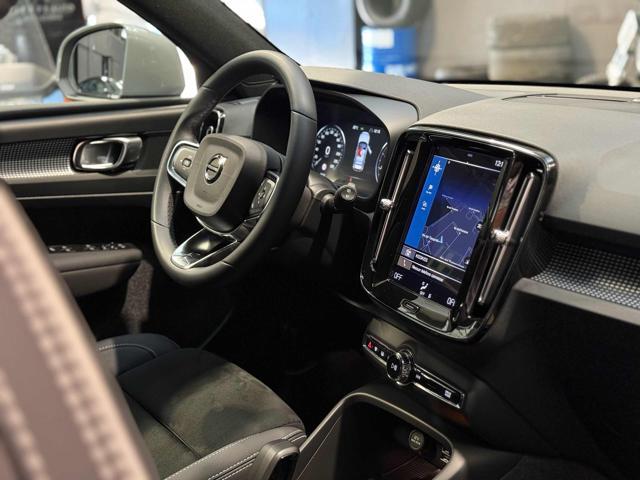 VOLVO XC40 T2 automatico Core