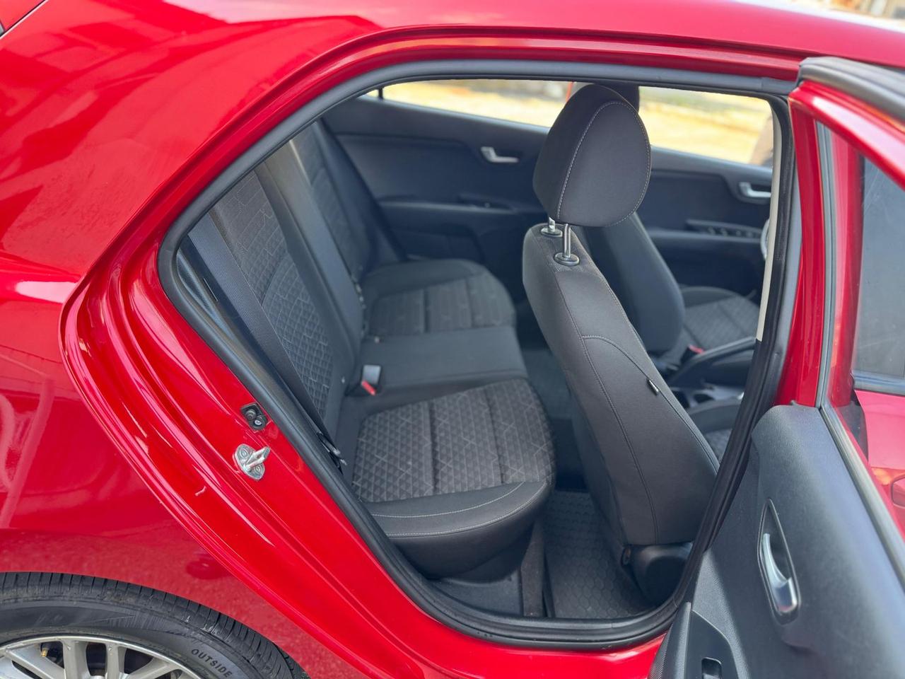Kia Rio Style 1.2 #6617