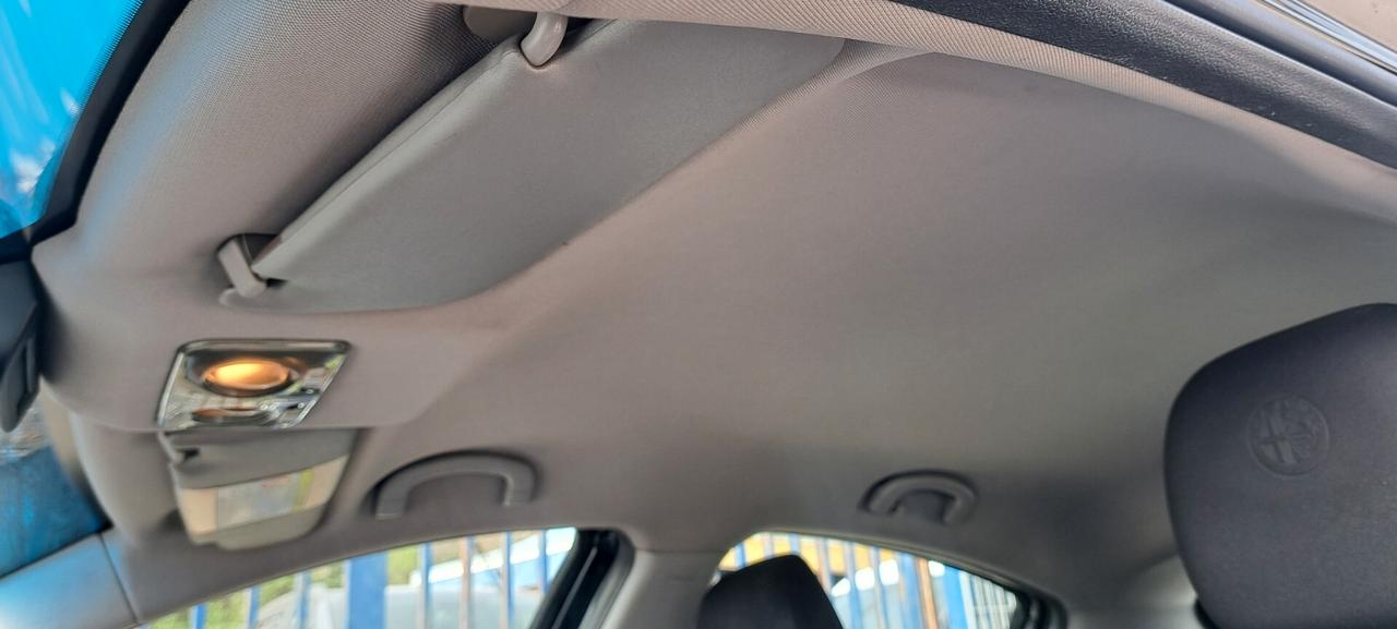 Alfa Romeo Giulietta 1.4 Turbo 120 CV GPL Distinctive