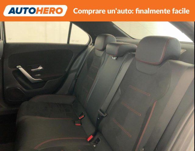 MERCEDES-BENZ A 200 Automatic Premium