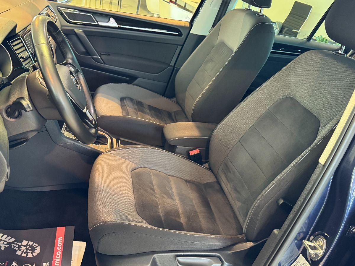 VOLKSWAGEN Golf Sportsvan 1.6 TDI 110cv DSG Executive