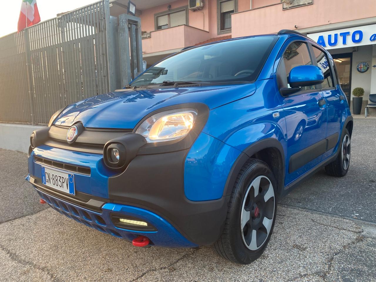 FIAT Panda 1.0 hybrid CROSS 5posti RadioAPP