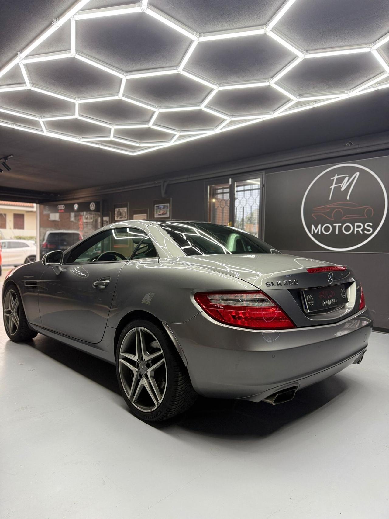 Mercedes-benz SLK 200 CGI Premium