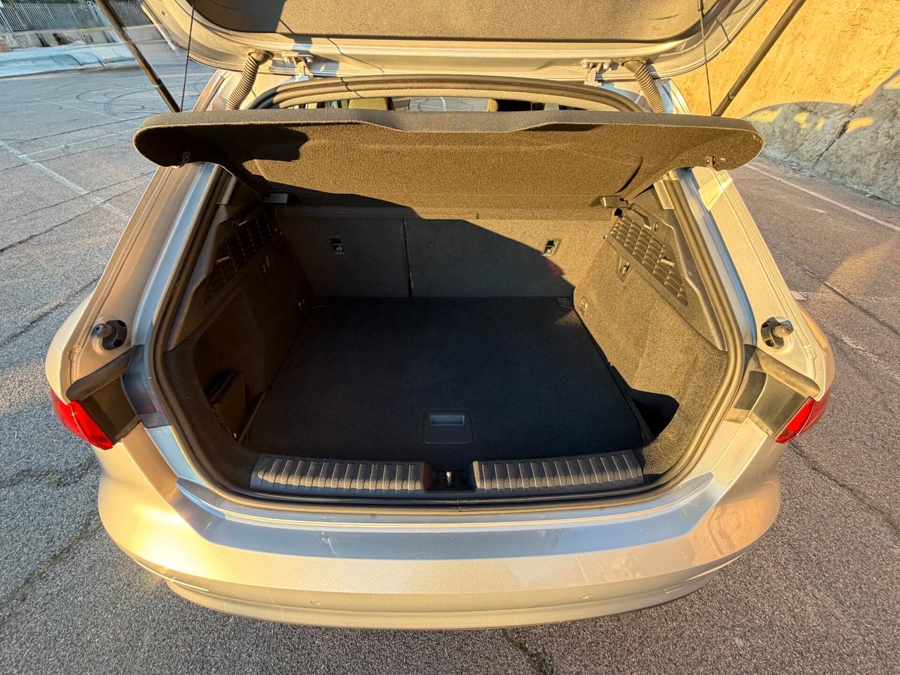 Audi A3 SPB/2.0 TDI 150CV/IVA ESPOSTA/LED/CAR PLAY