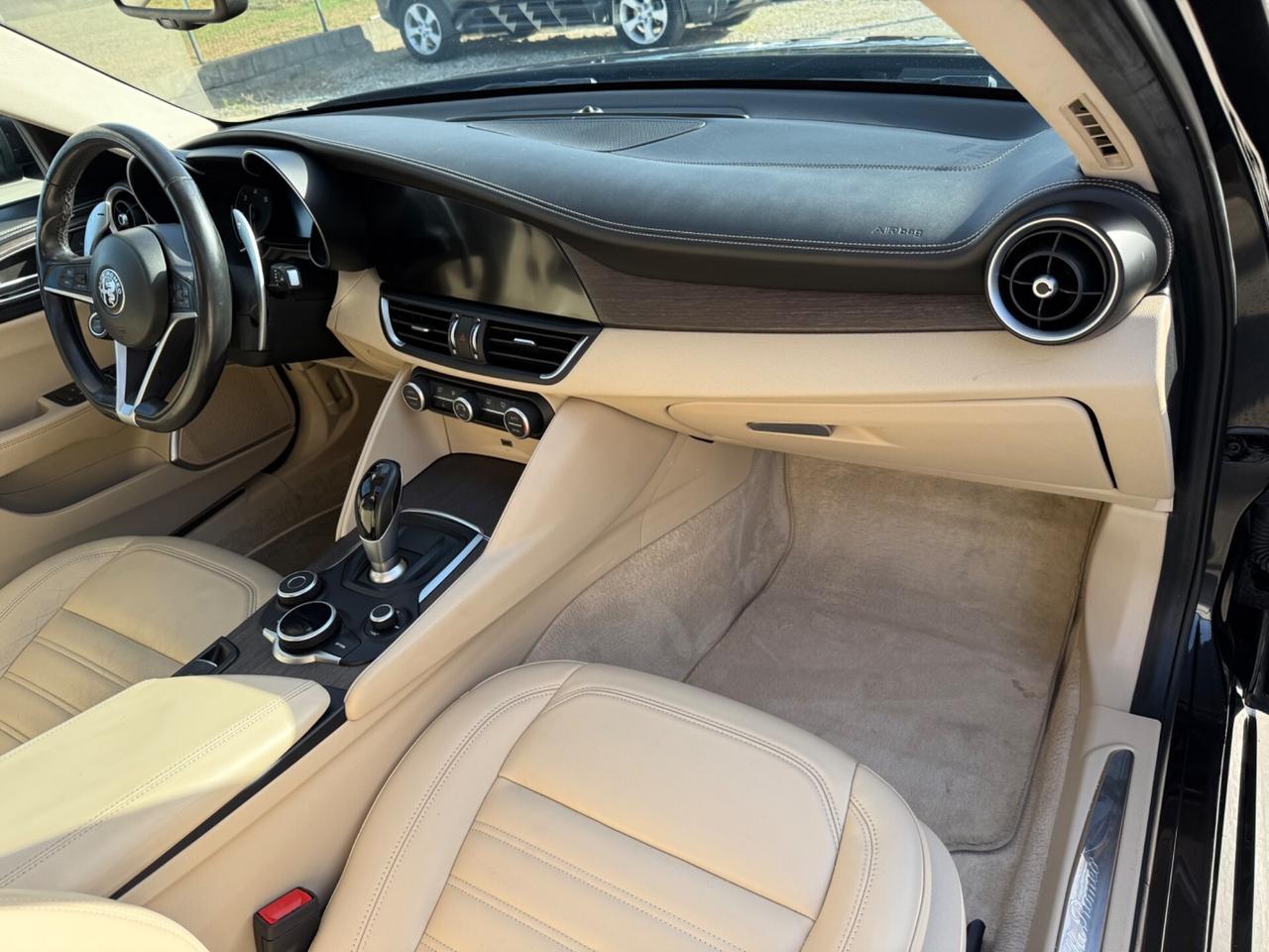 Alfa Romeo Giulia 2.2 TDI 190CV AT8 Tetto apribile