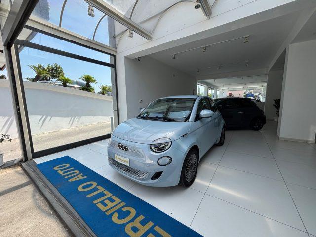 FIAT 500e 42 kWh Icon BUSINESS OPENING EDITION