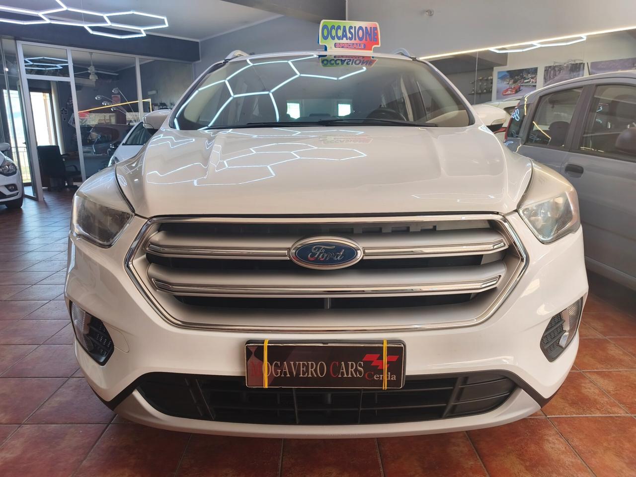 Ford Kuga 1.5 TDCI 120 CV Titanium