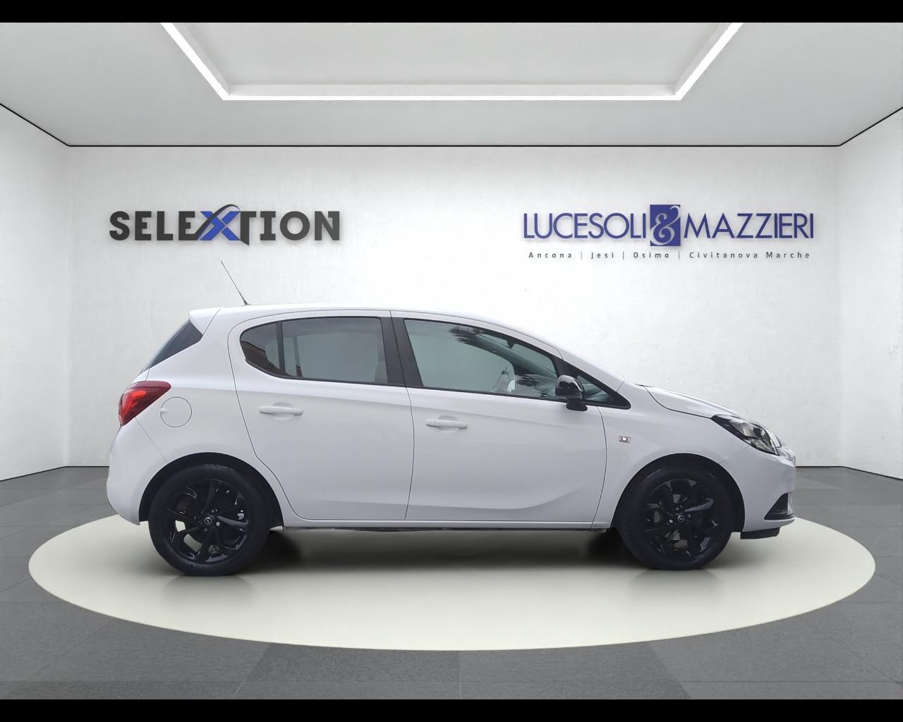 OPEL Corsa 5ª serie - Corsa 1.4 90CV GPL Tech 5 porte Black Editi