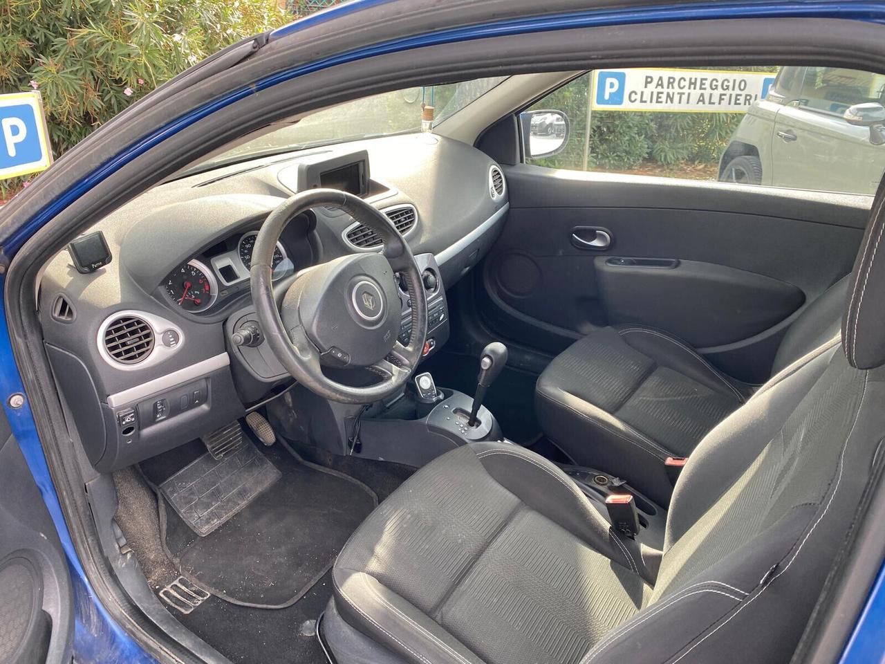 Renault Clio 1.6 16V 110CV Automatica