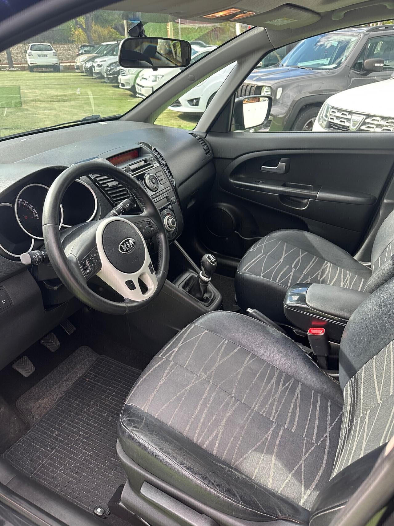 Kia Venga 1.6 CRDi 128 cv Active