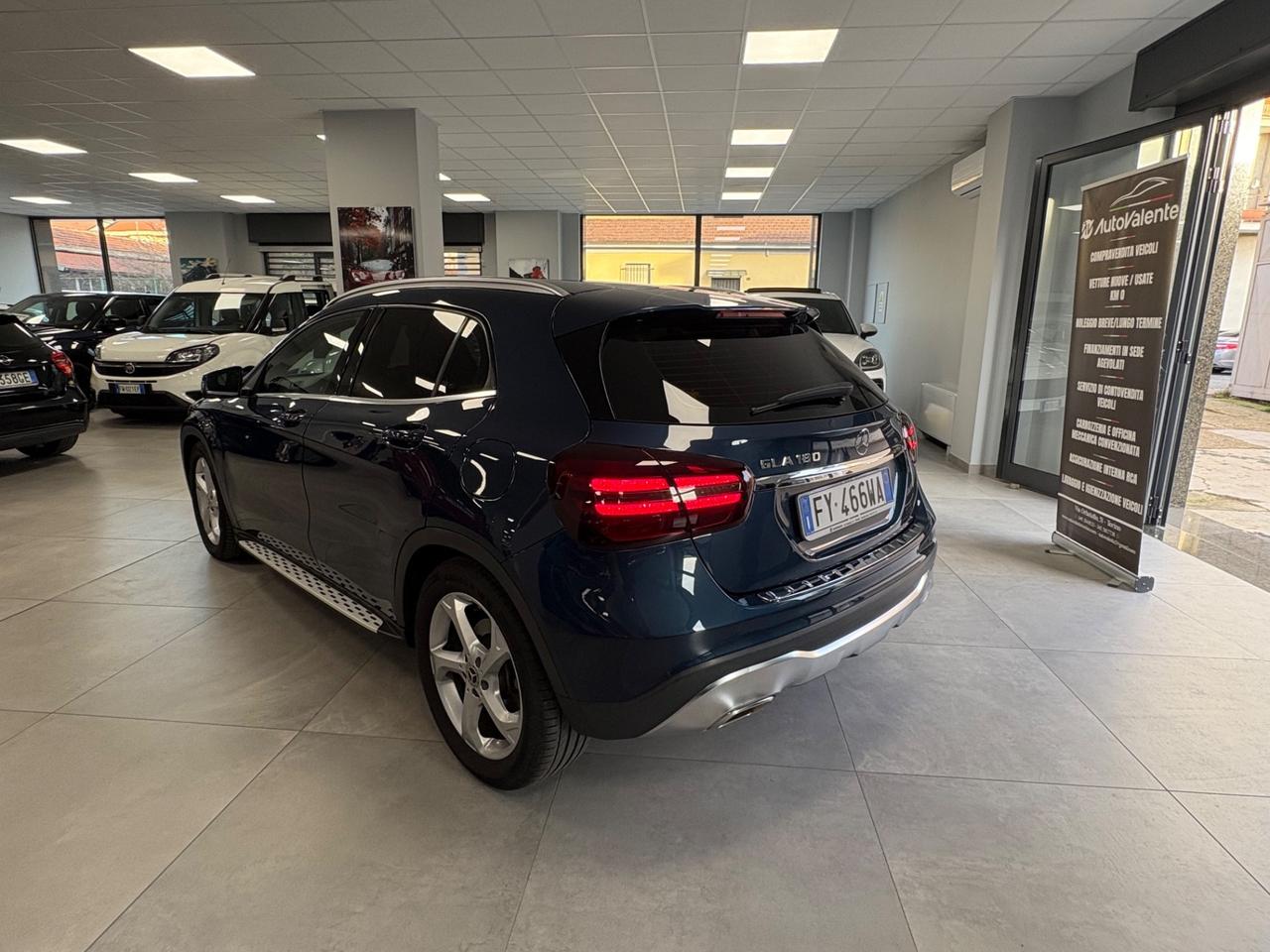 Mercedes GLA 180 1.6 benzina 122cv 2019 km 62000