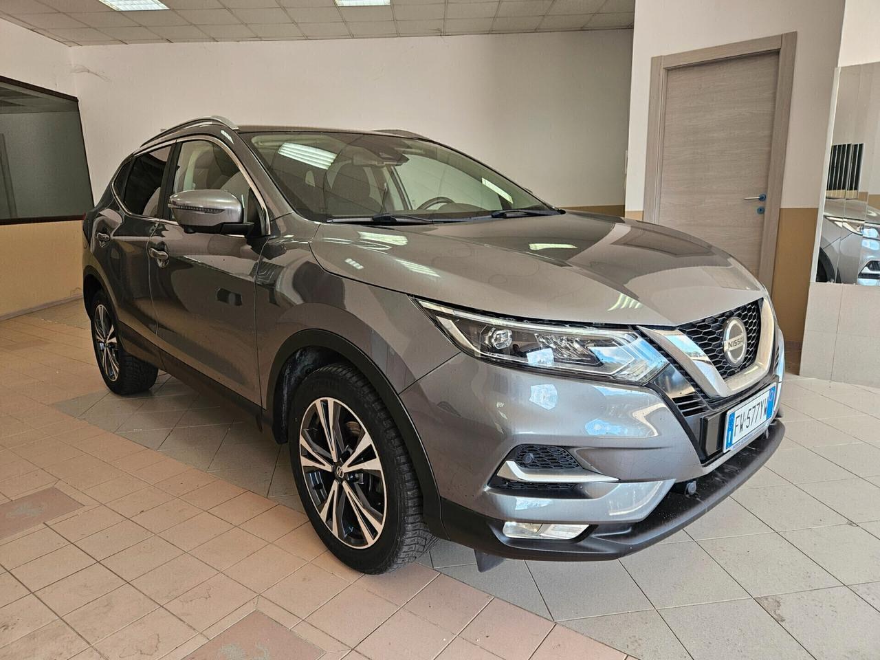 Nissan Qashqai 1.5 dCi N-Connecta