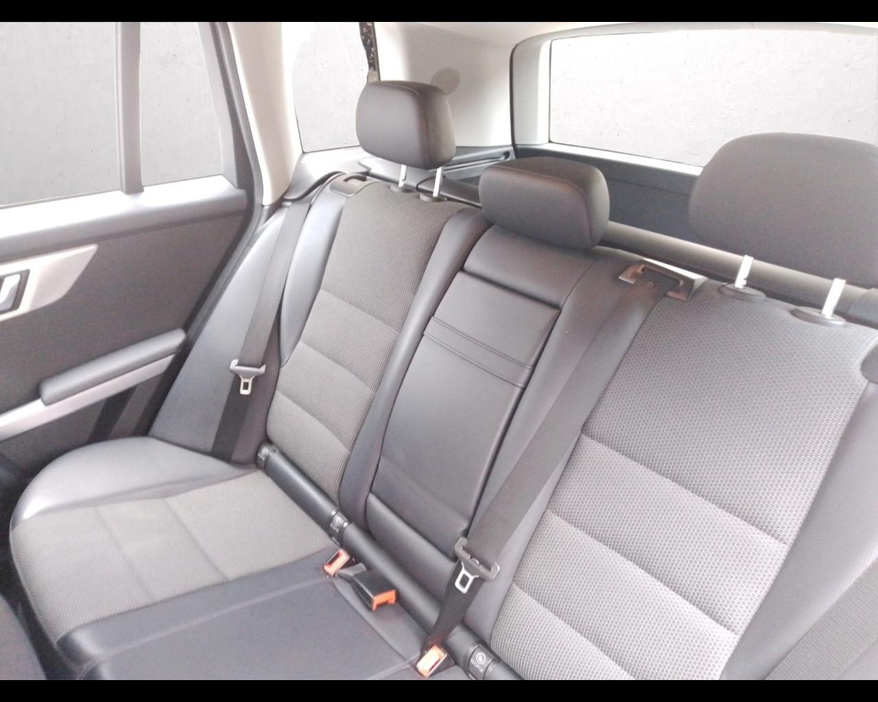 Mercedes-Benz Classe GLK (X204) - GLK 200 CDI 2WD BlueEFFICIENCY Sport