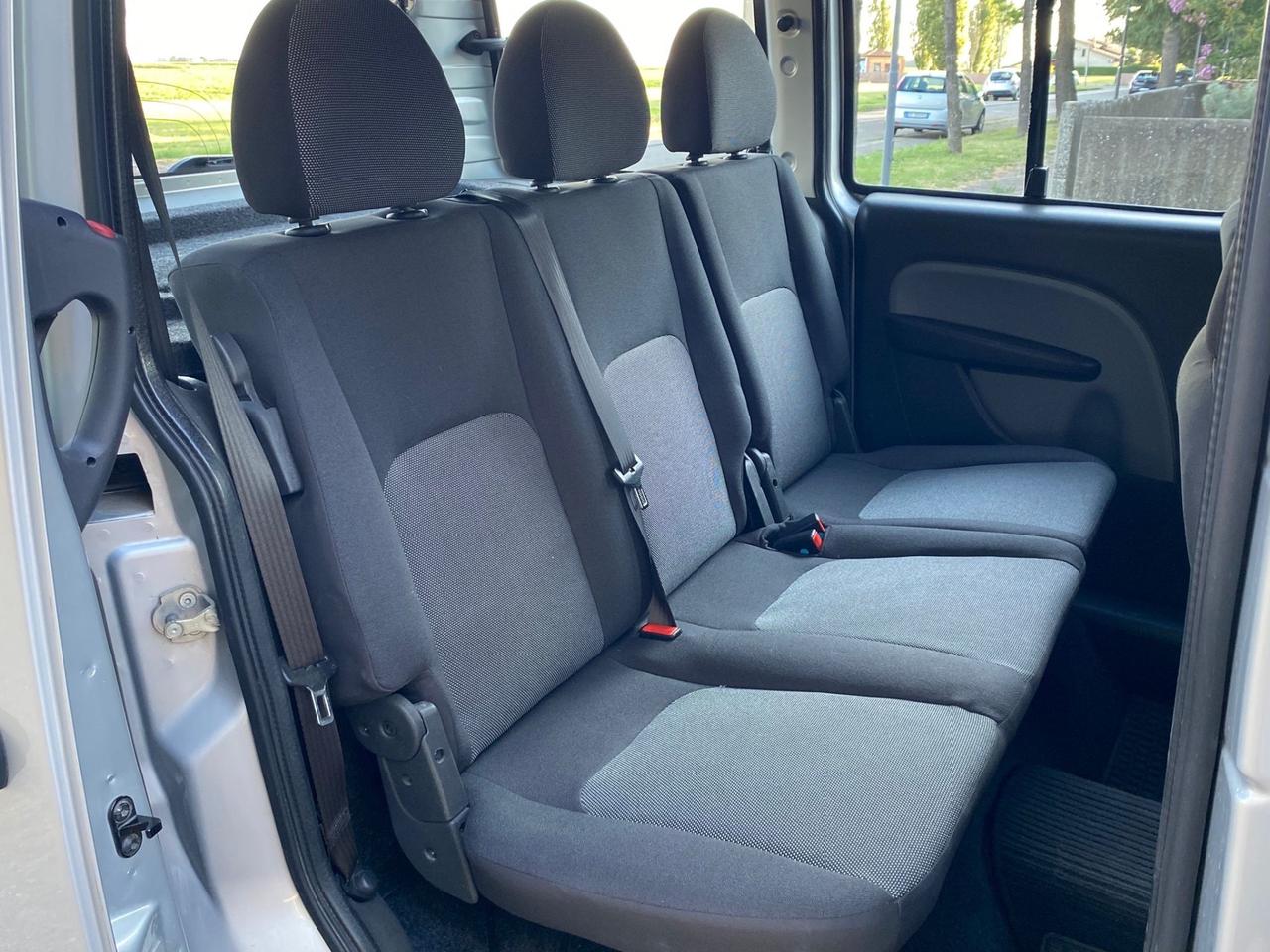 Fiat Doblo Doblò 1.6 16V Natural Power Active