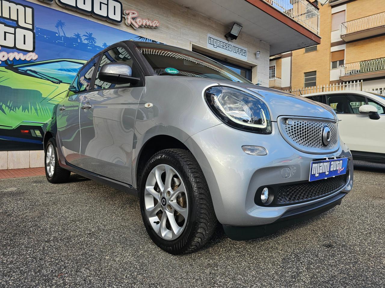 Smart ForFour 90 0.9 Turbo twinamic Passion TAGL UFF NAV ANDROID/APPLE RETROCAM