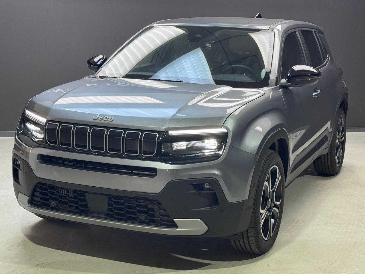 Jeep Avenger 1.2 turbo e-hybrid mhev Summit fwd 110cv edct6