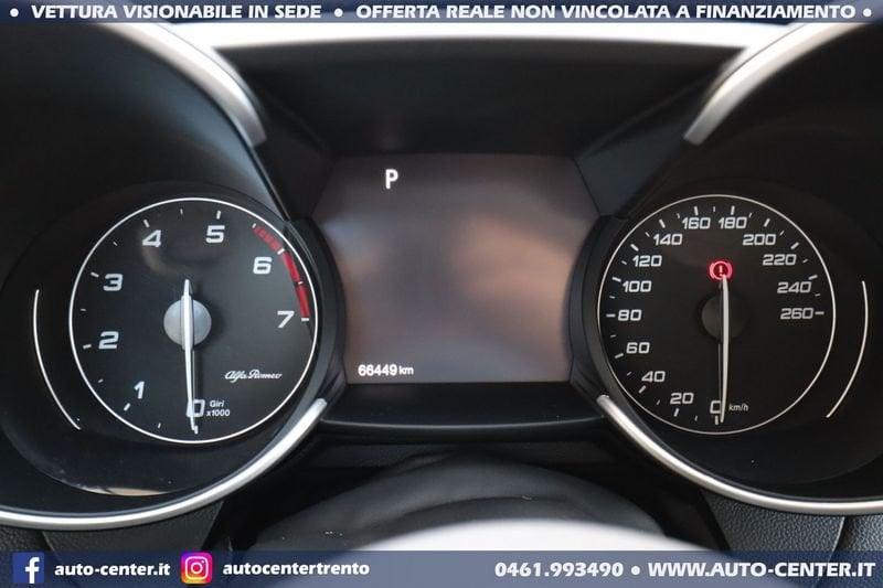 Alfa Romeo Giulia 2.0 Turbo 200CV AT8 B-Tech