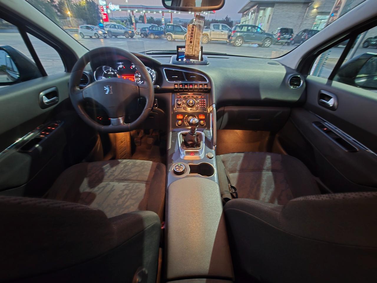 Peugeot 3008 1.6 HDi 110CV Premium